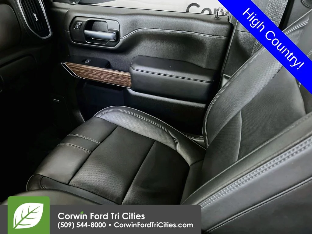 Used 2022 Black Chevrolet High Country image 29
