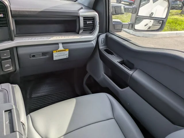 New 2026 Oxford White Ford F-450® XL image 17