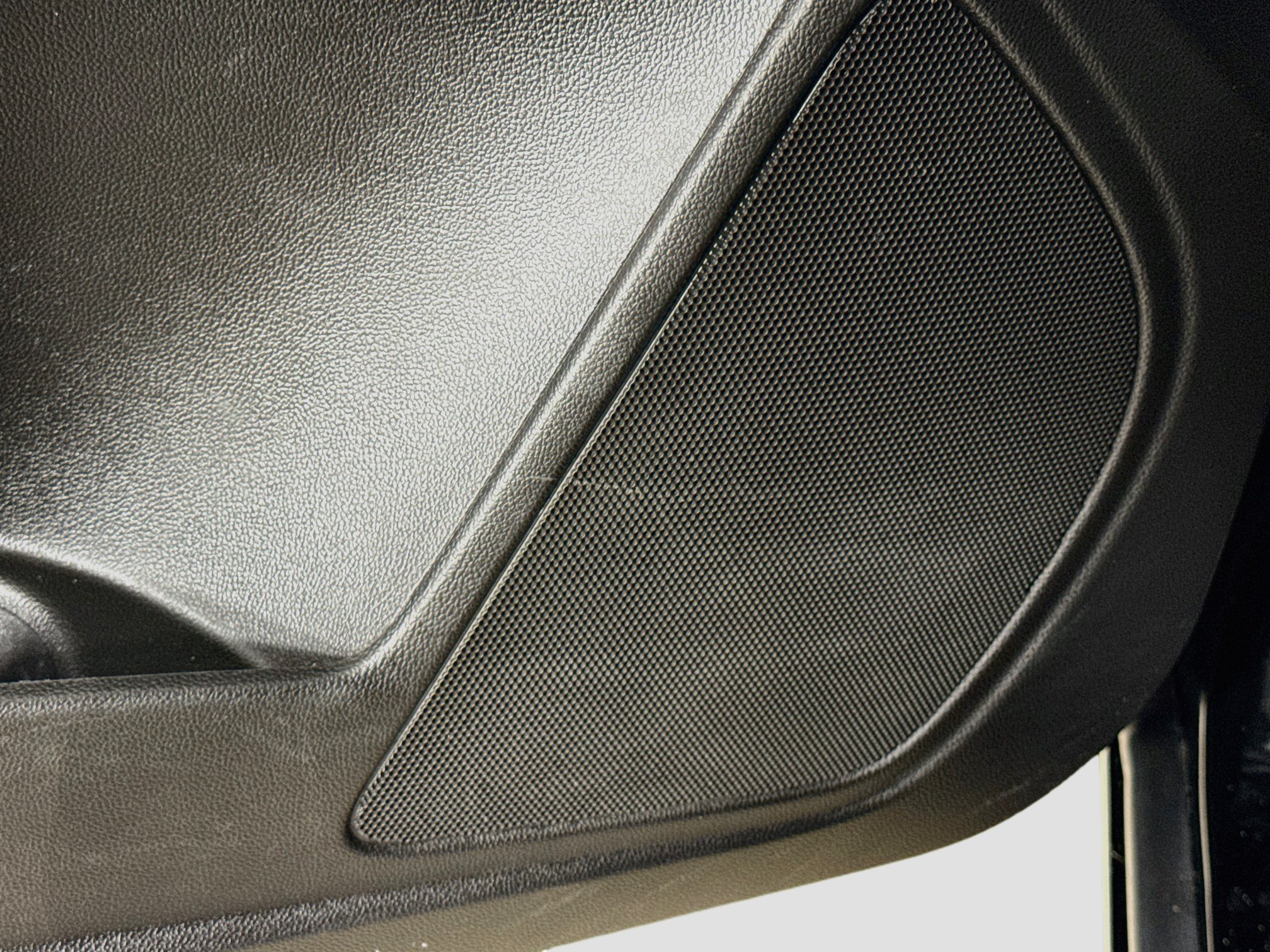 Used 2021 BLACK Chevrolet 2WD LT image 20