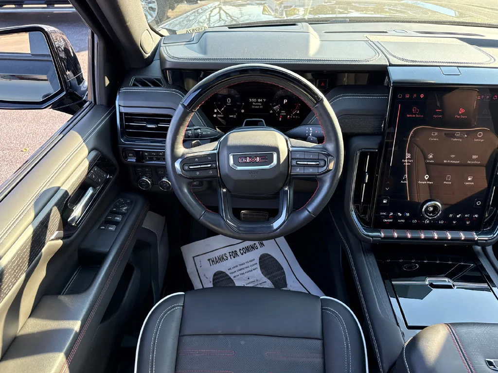 2025 GMC Yukon AT4 Ultimate - Photo 29