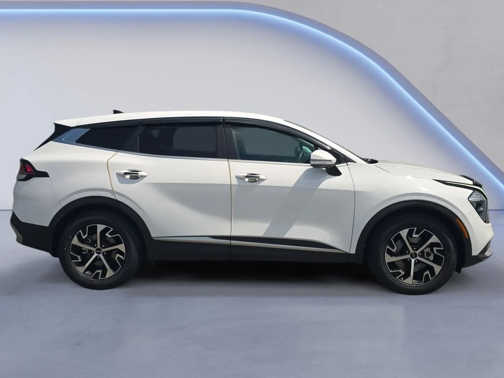 Used 2023 Glacial White Pearl Kia EX image 7