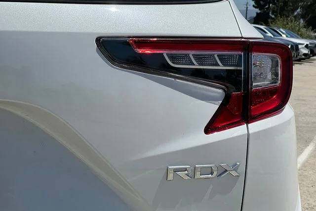2026 Acura RDX A-Spec Package - Photo 7