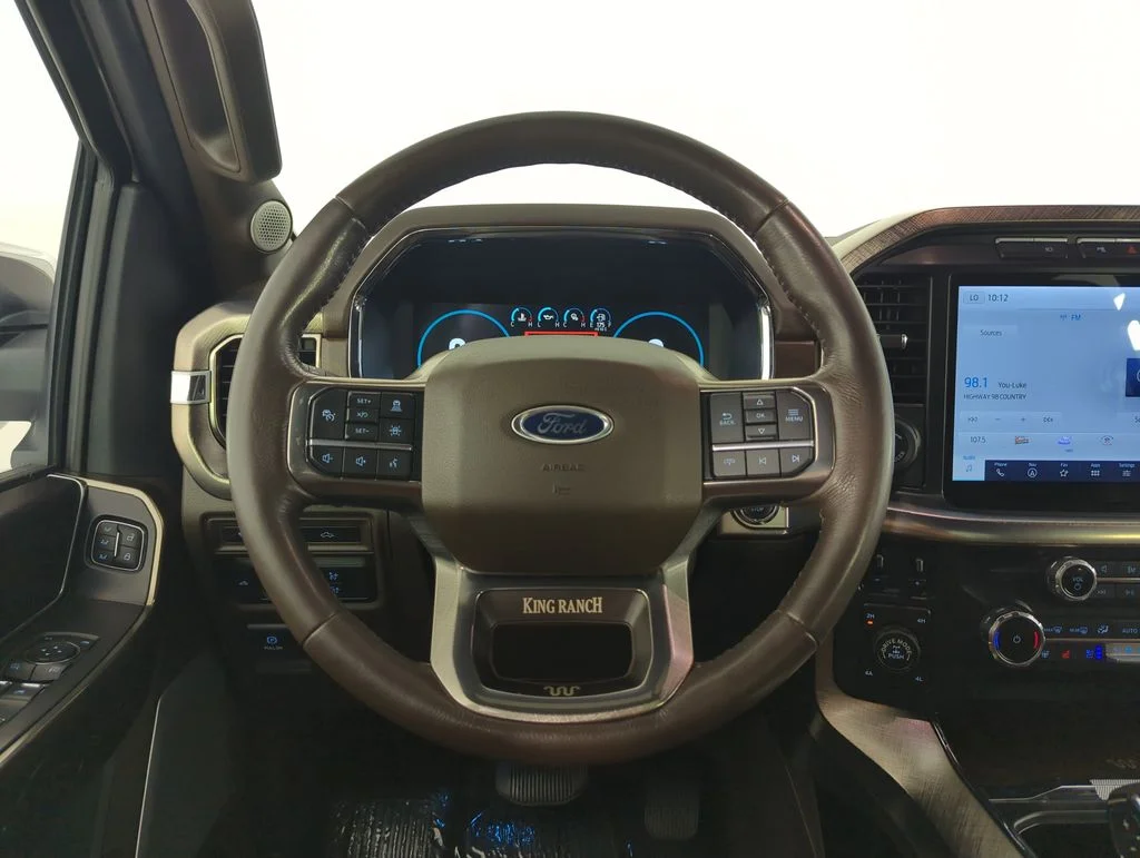 Used 2022 White Ford King Ranch image 16