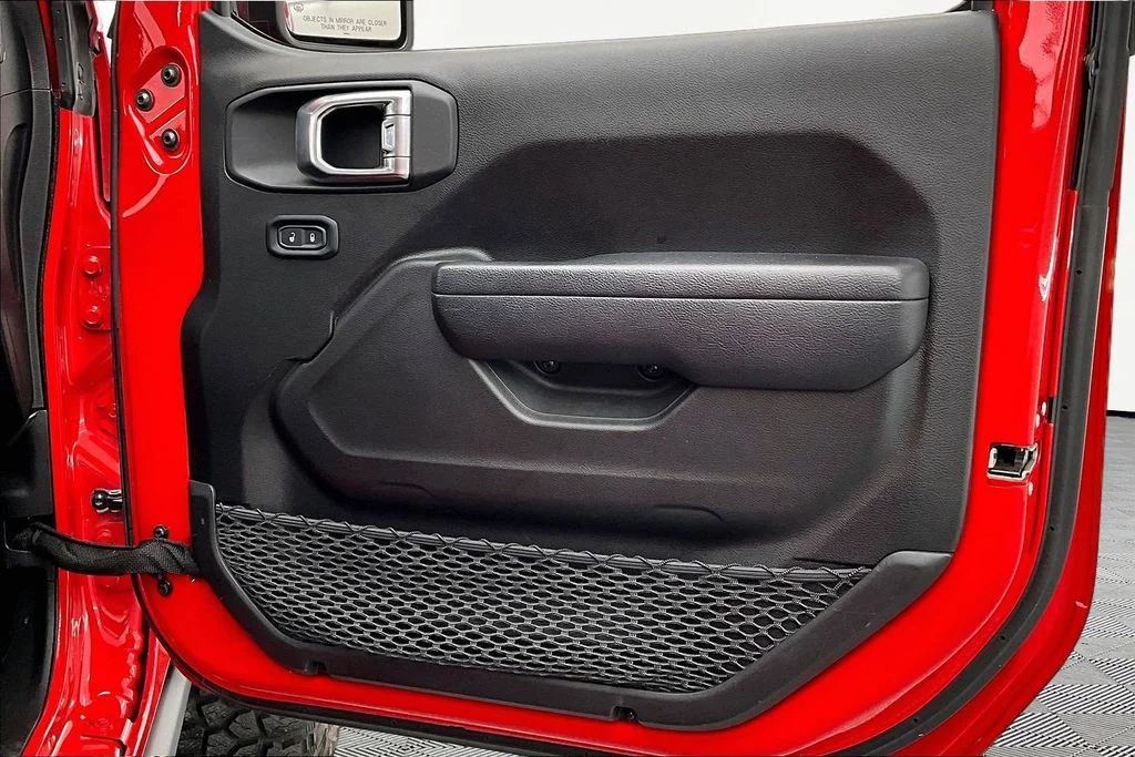 Certified Used 2023 Firecracker Red Clearcoat Jeep Sport S image 25