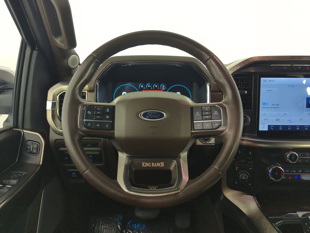 Used 2022 White Ford King Ranch image 16