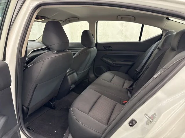 2025 Nissan Altima SV - Photo 17