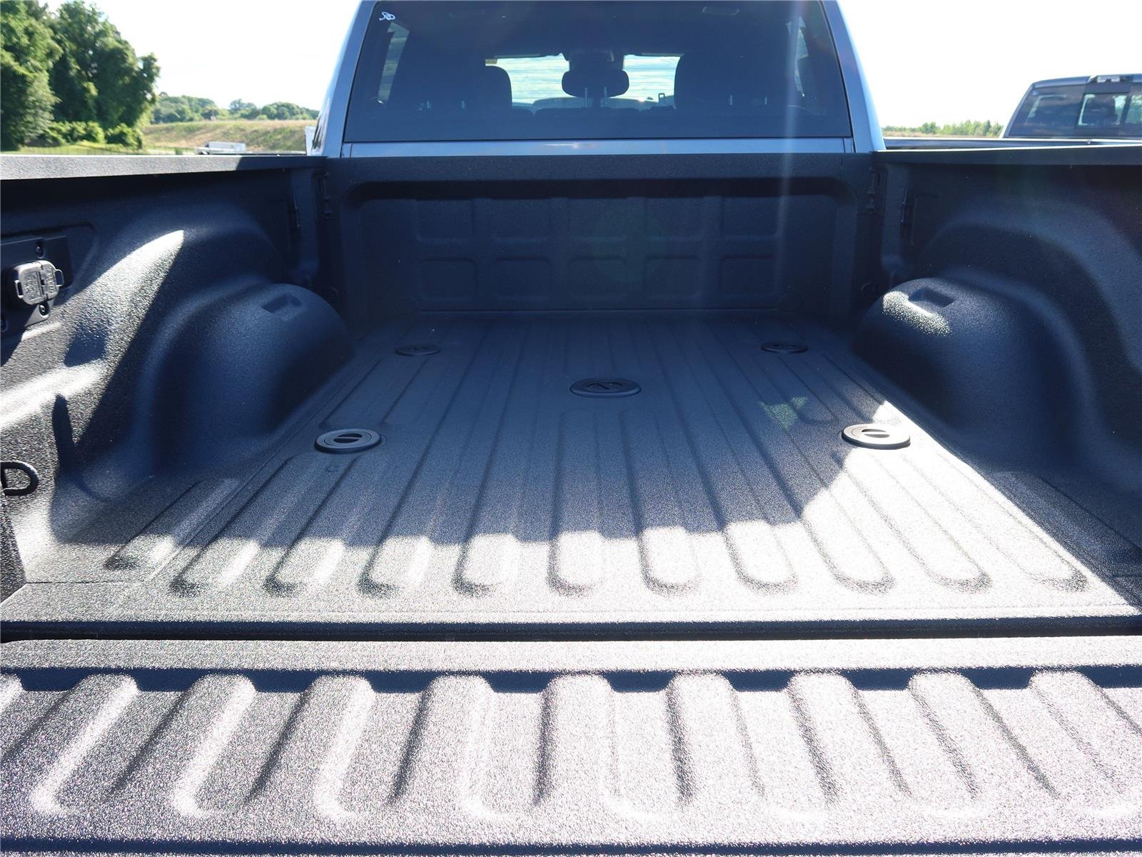 New 2026 Granite Crystal Metallic Clearcoat RAM Big Horn image 5