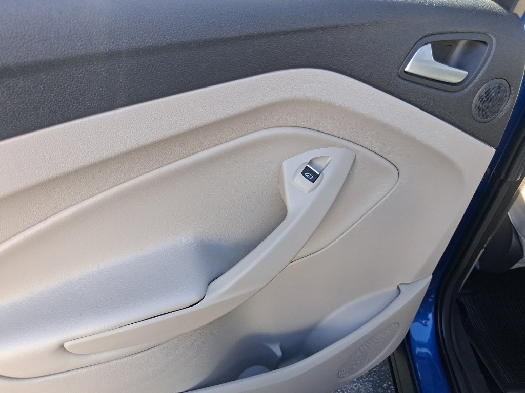 Used 2017 Blue Ford Titanium image 15