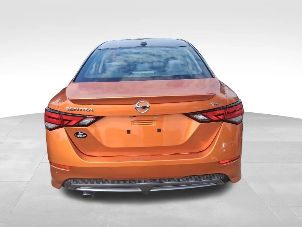 Used 2021 Orange Nissan SR image 15