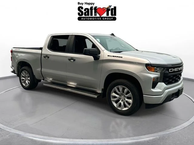 Used 2022 Silver Chevrolet Custom image 6