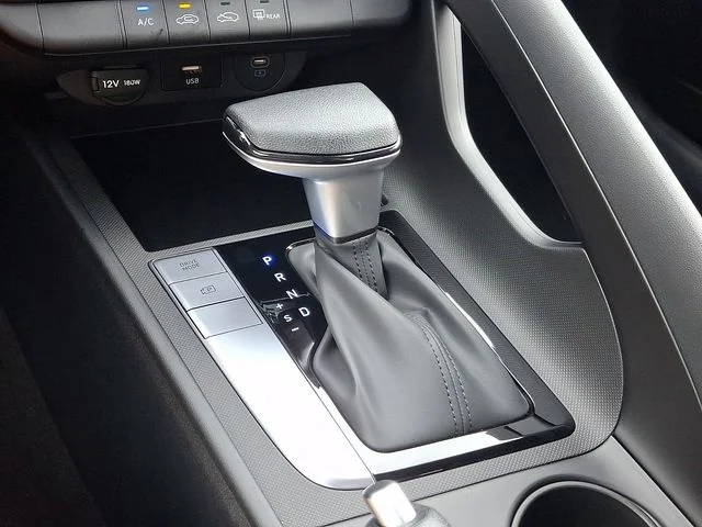 New 2026 Gray Hyundai SE image 17