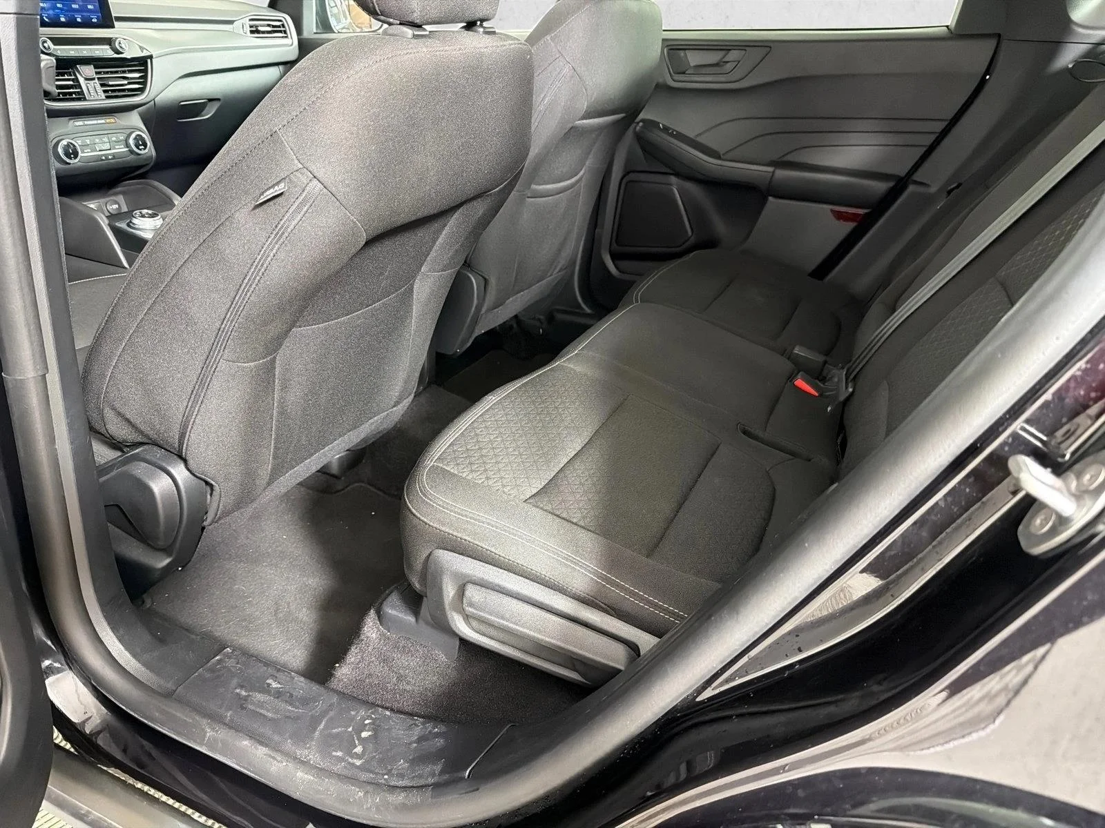 Used 2025 White Ford Active image 20