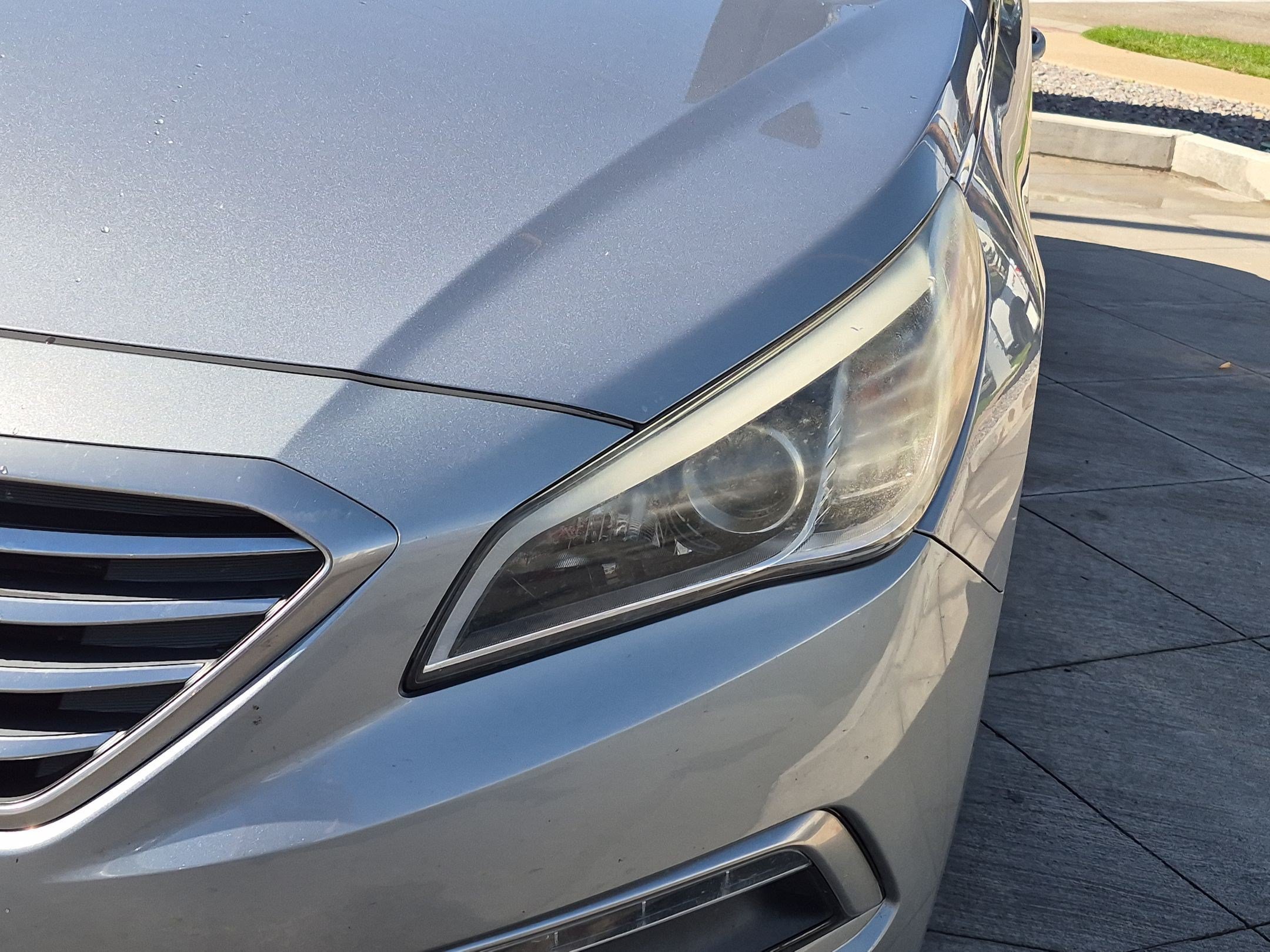 Used 2015 Shale Gray Metallic Hyundai 2.4L SE image 10