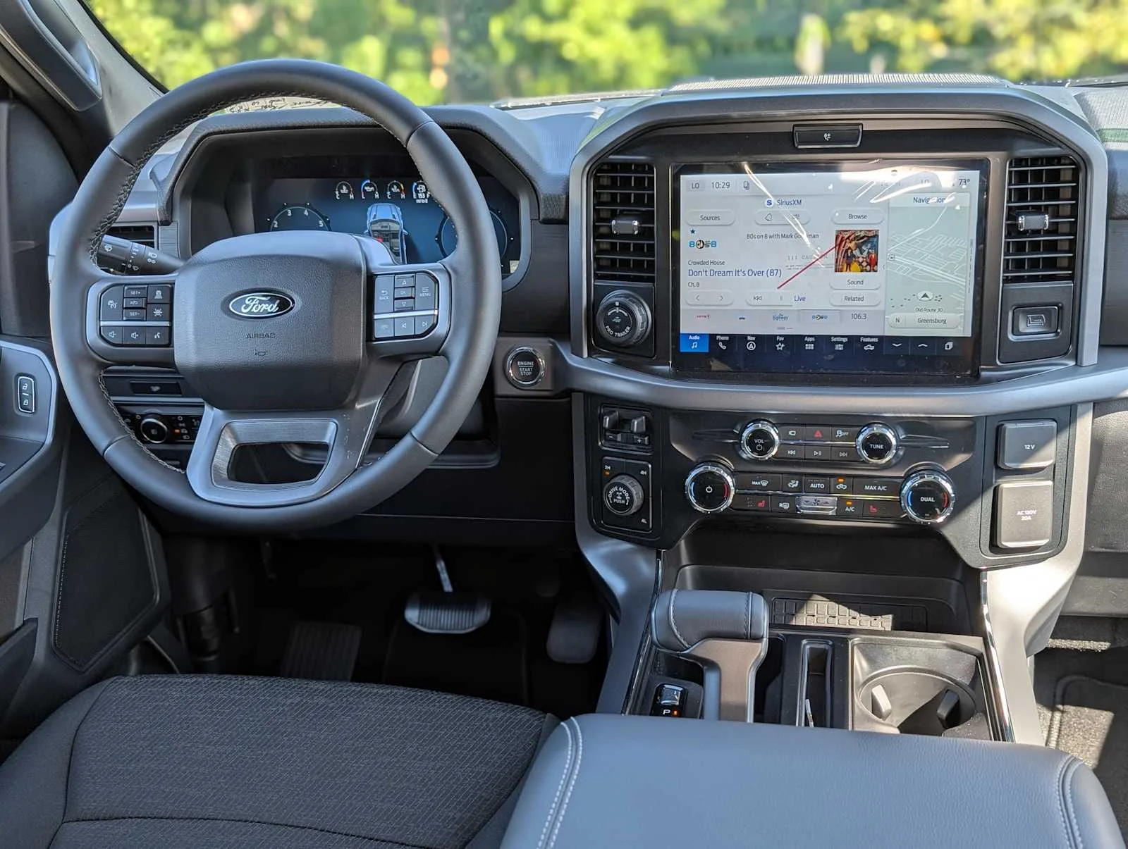New 2026 Carbonized Gray Metallic Ford XLT image 5