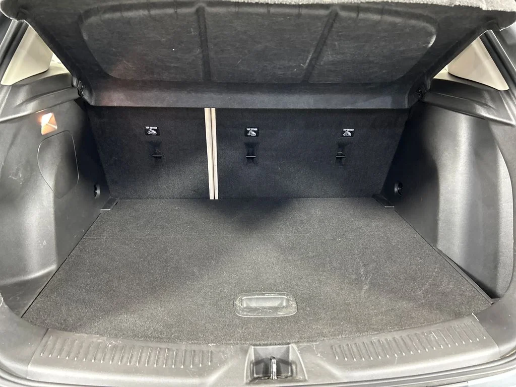 Used 2023 Gray Buick Preferred image 19