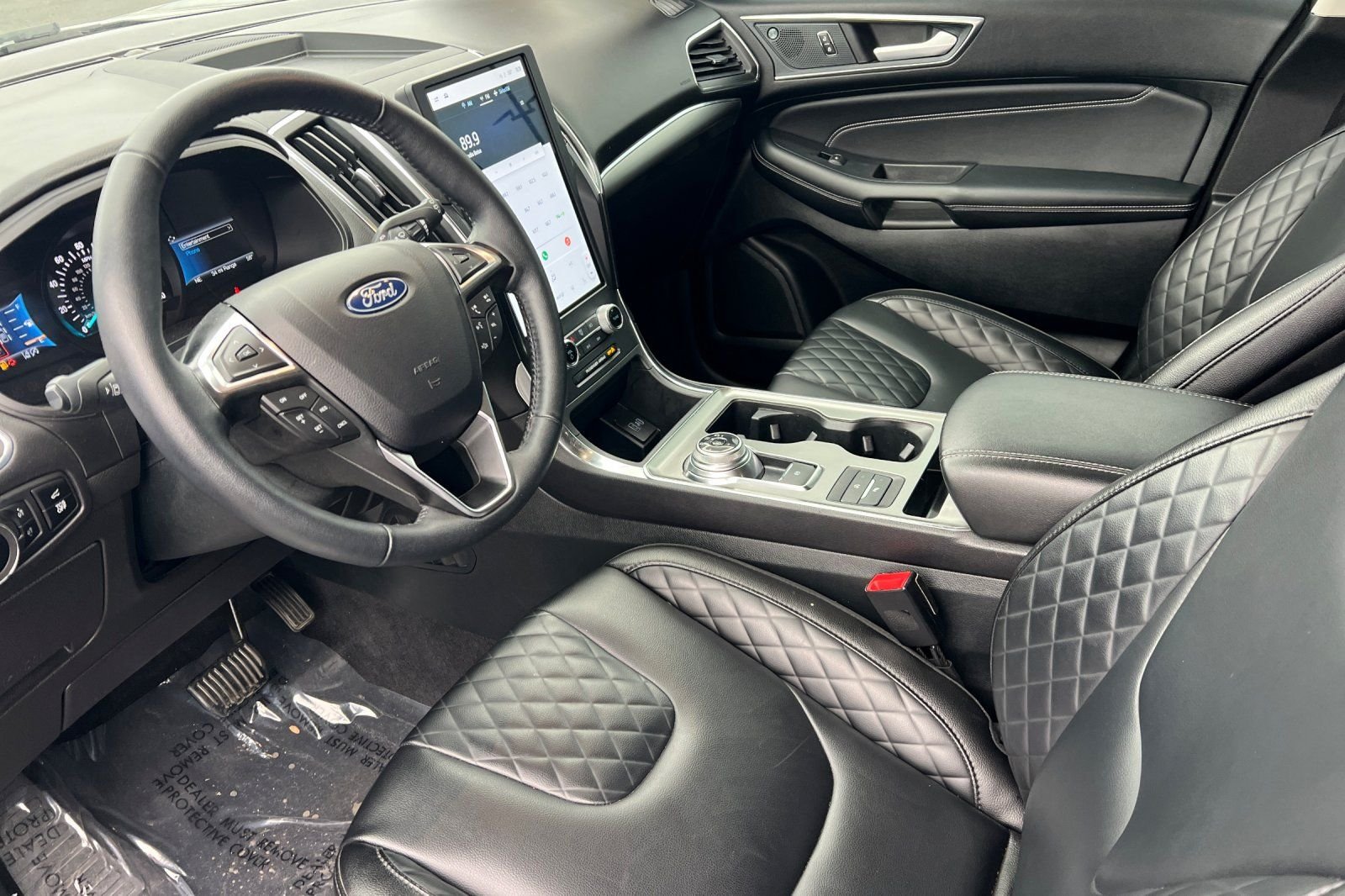 2024 Ford Edge Titanium - Photo 7