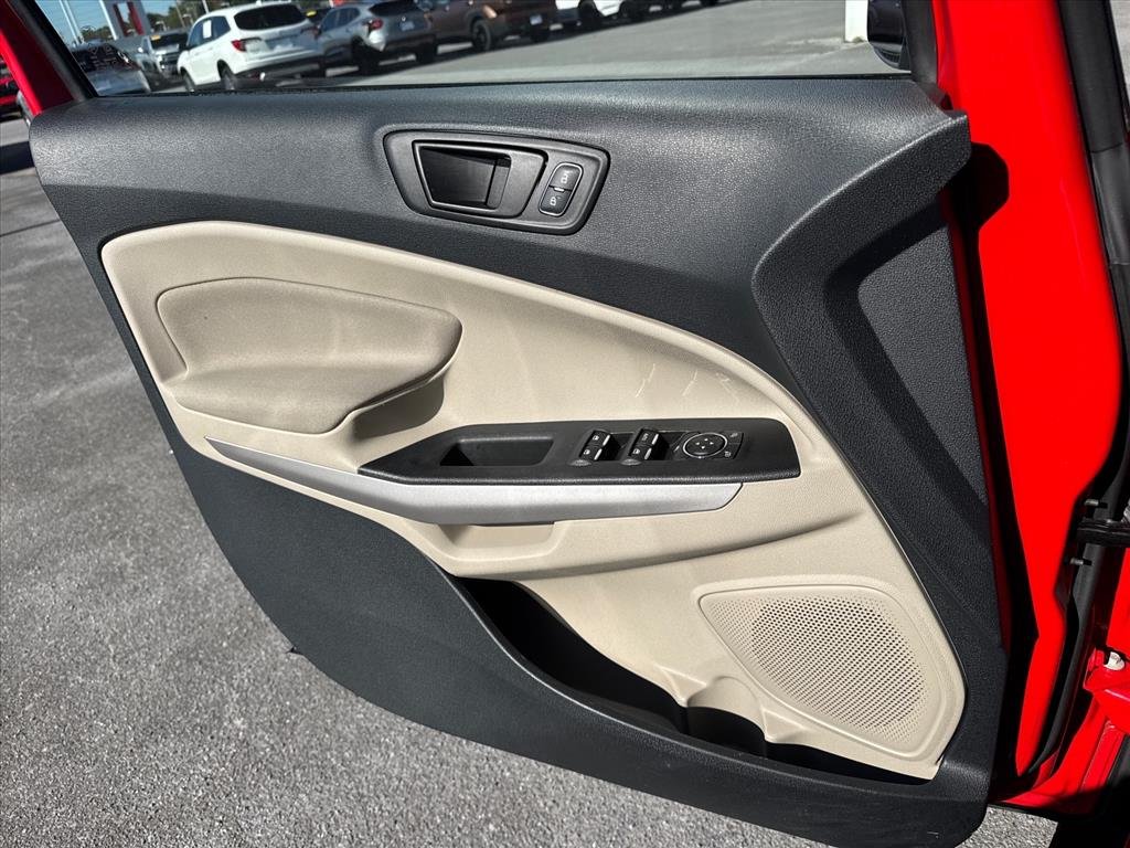 Used 2021 Race Red Pq Ford S image 18