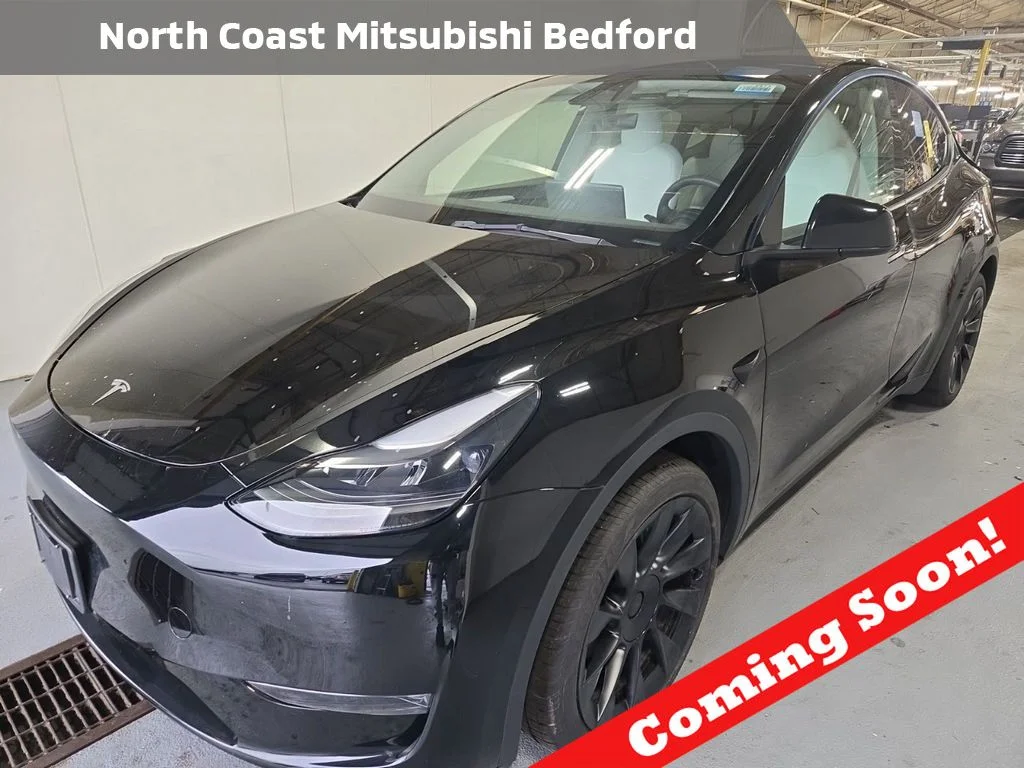 2023 Tesla Model Y Long Range Dual Motor All-Wheel Drive's photo
