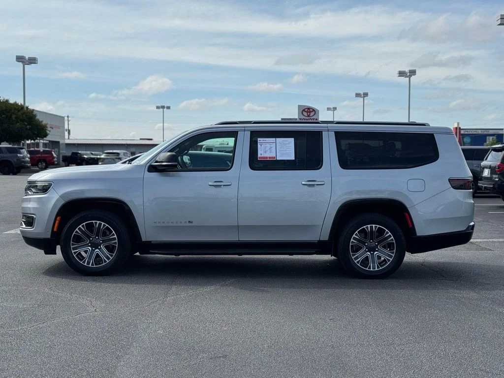 Used 2024 Silver Jeep Series II image 8