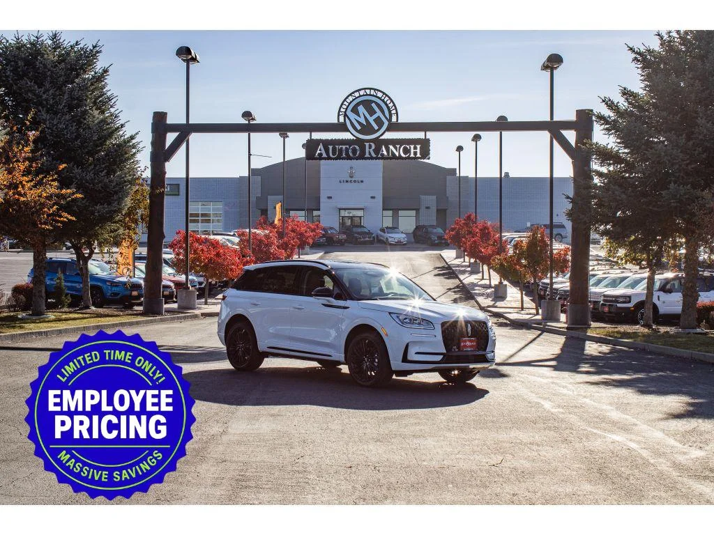 2026 Lincoln Corsair Reserve AWD's photo