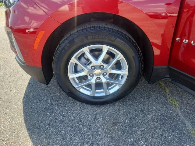 Used 2024 Radiant Red Tintcoat Chevrolet LT image 27