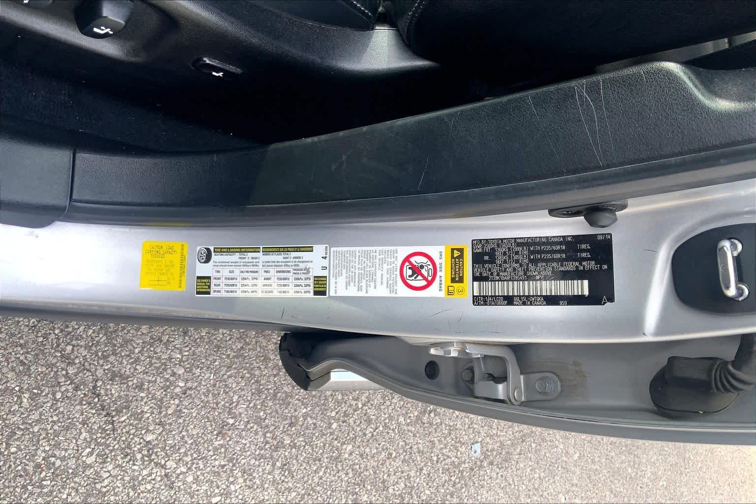 Used 2015 Silver Lining Metallic Lexus  image 32