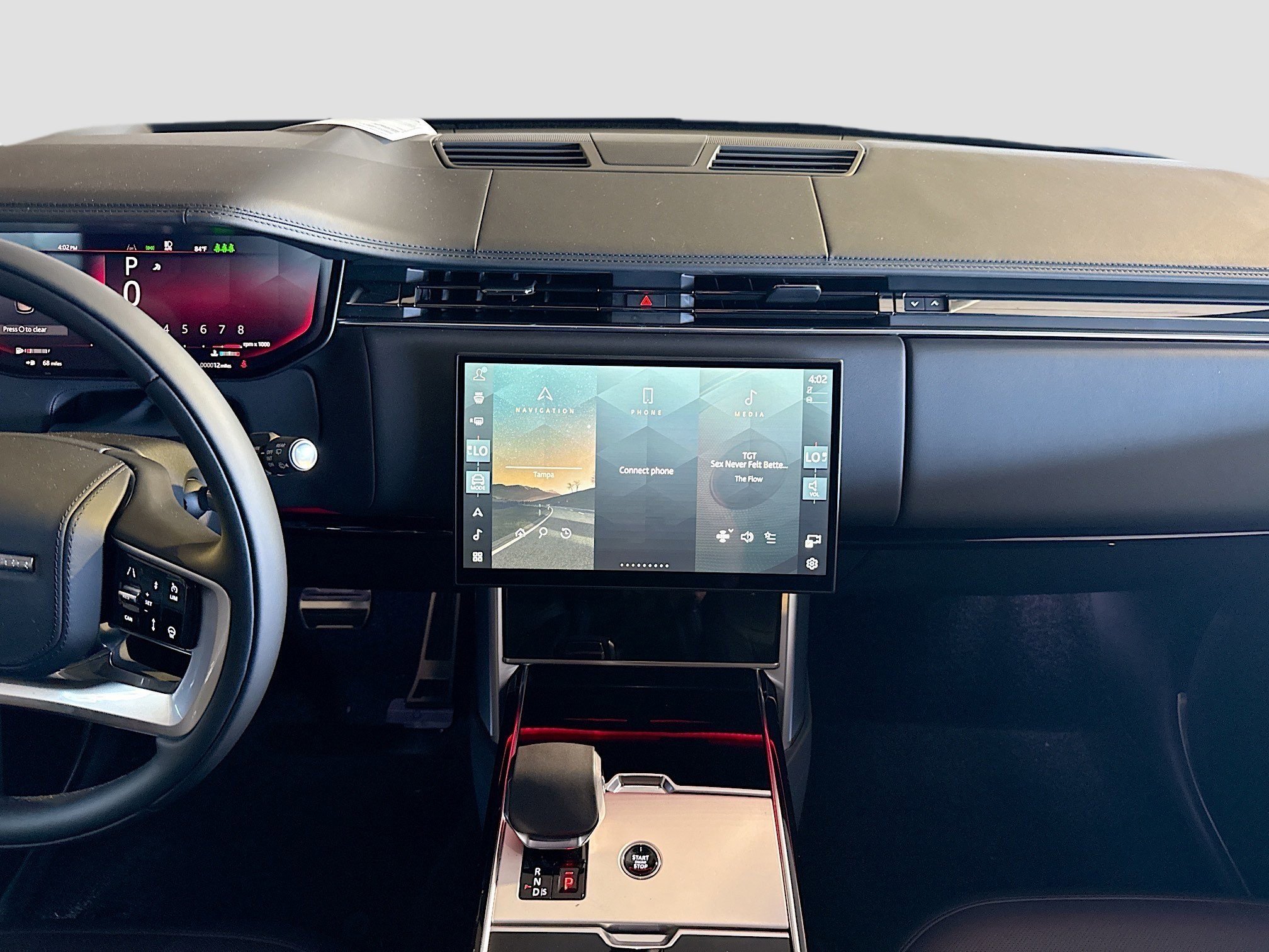 New 2026 Fuji White Land Rover SE image 18