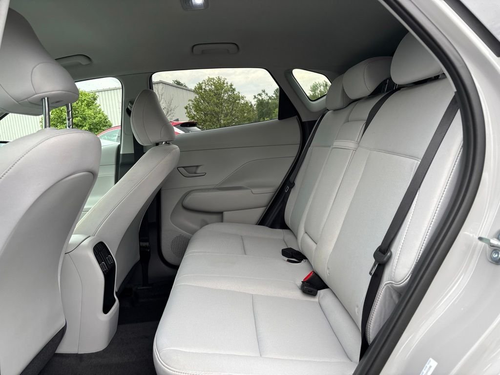 Used 2026 Gray Hyundai SEL Sport image 11