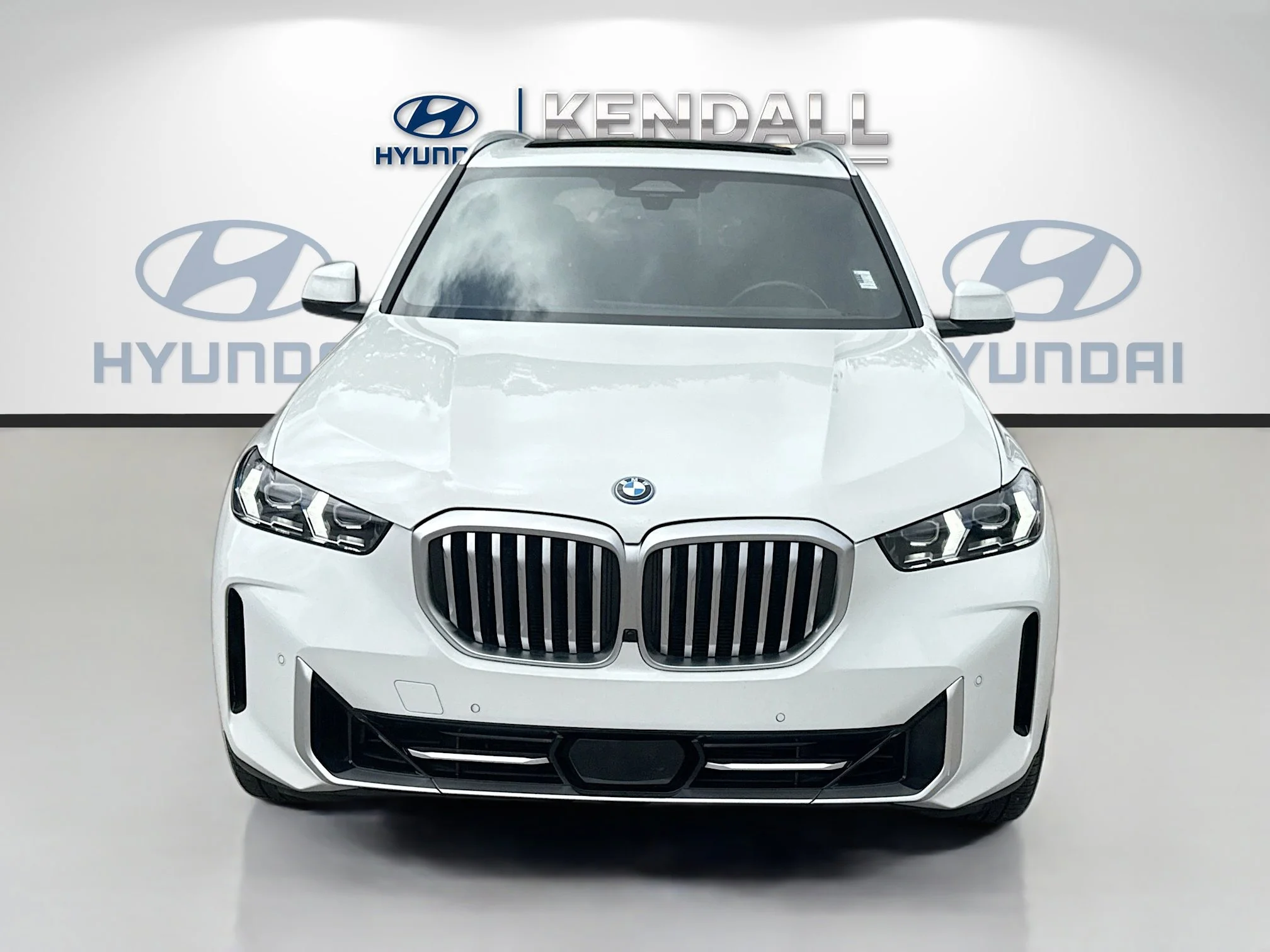 Used 2025 BMW X5 50e with VIN 5UX43EU05S9Y39137 for sale in Miami, FL