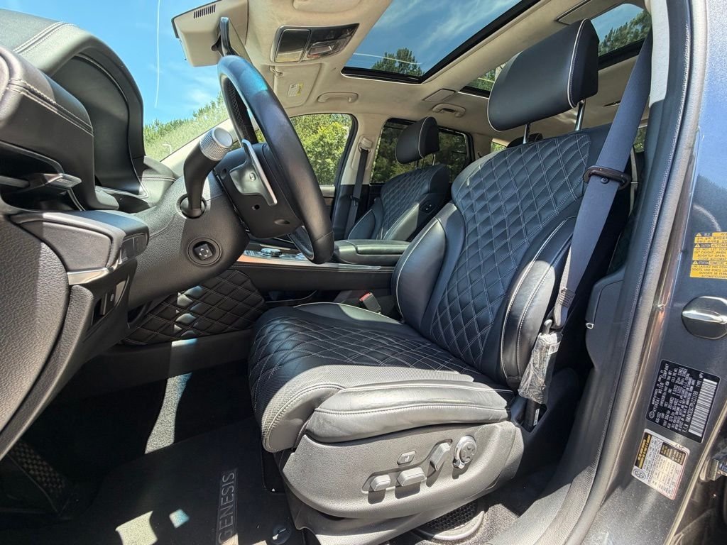 Used 2023 Gray Genesis 3.5T image 9
