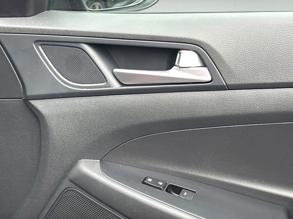 2021 Hyundai Tucson Value - Photo 34