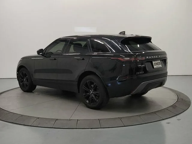 Used 2020 Black Land Rover S image 6