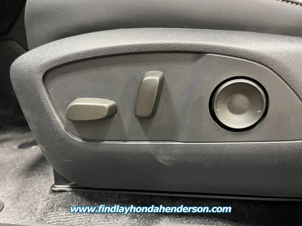 New 2026 Mercury Silver Metallic Honda Touring image 15