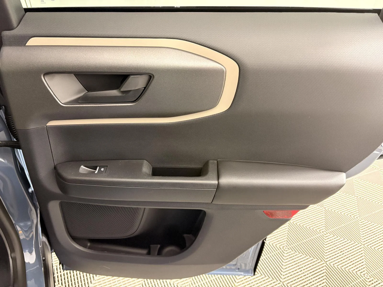 Used 2026 Azure Gray Metallic Tri-Coat Ford Big Bend image 21