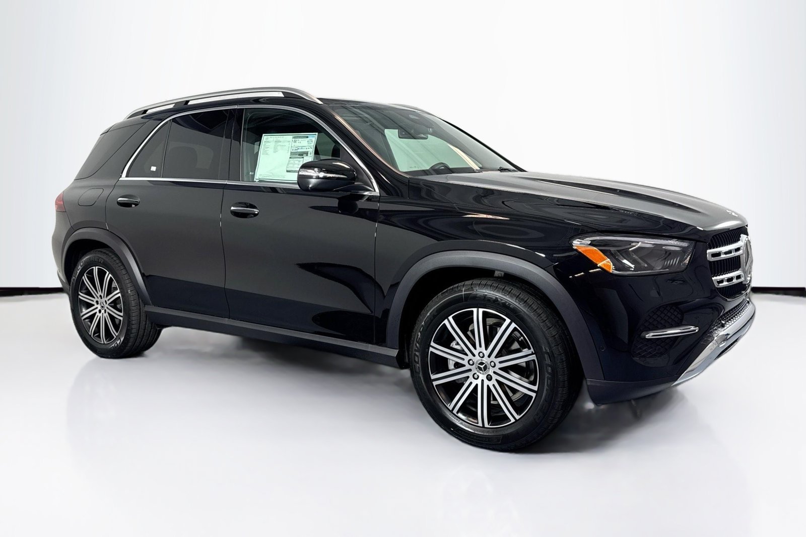 New 2026 Obsidian Black Metallic Mercedes-Benz GLE 350 image 3