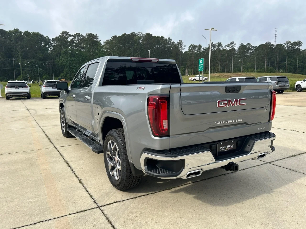 New 2026 Sterling Metallic GMC SLT image 4