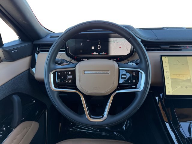 New 2027 Ostuni Pearl White Land Rover SE image 13