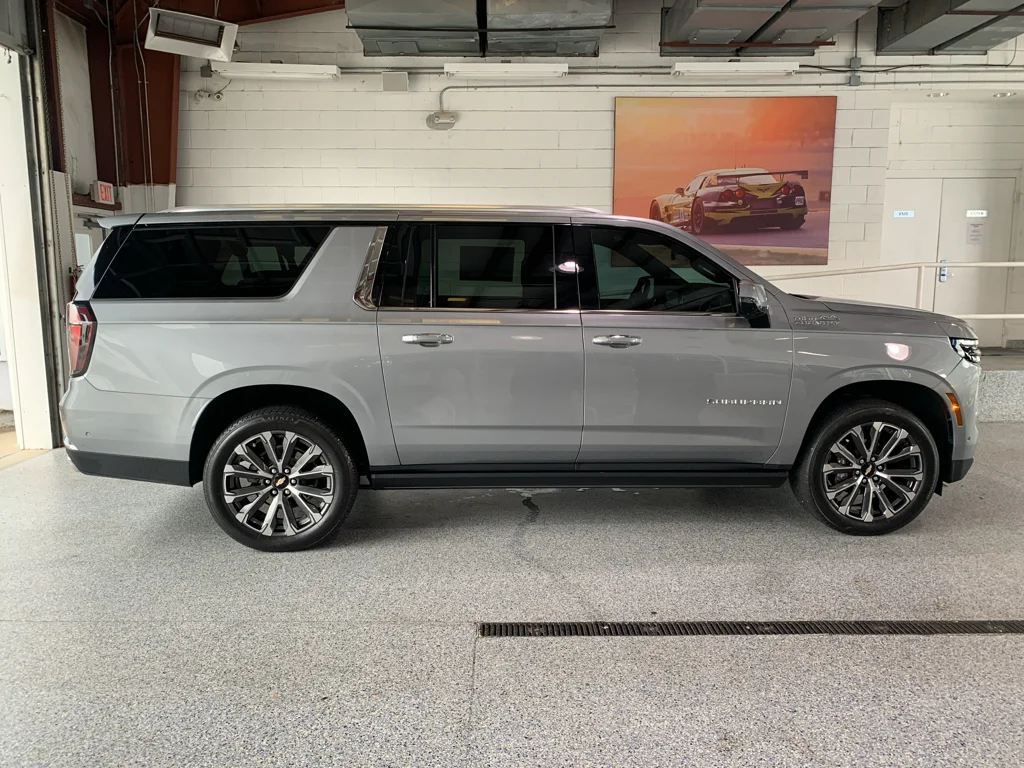 Used 2025 Sterling Gray Metallic Chevrolet High Country image 13