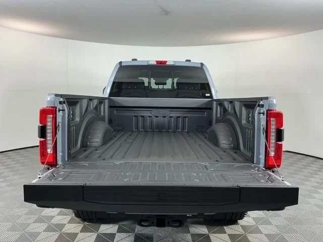 New 2026 Glacier Gray Metallic Tri-Coat Ford Lariat image 7
