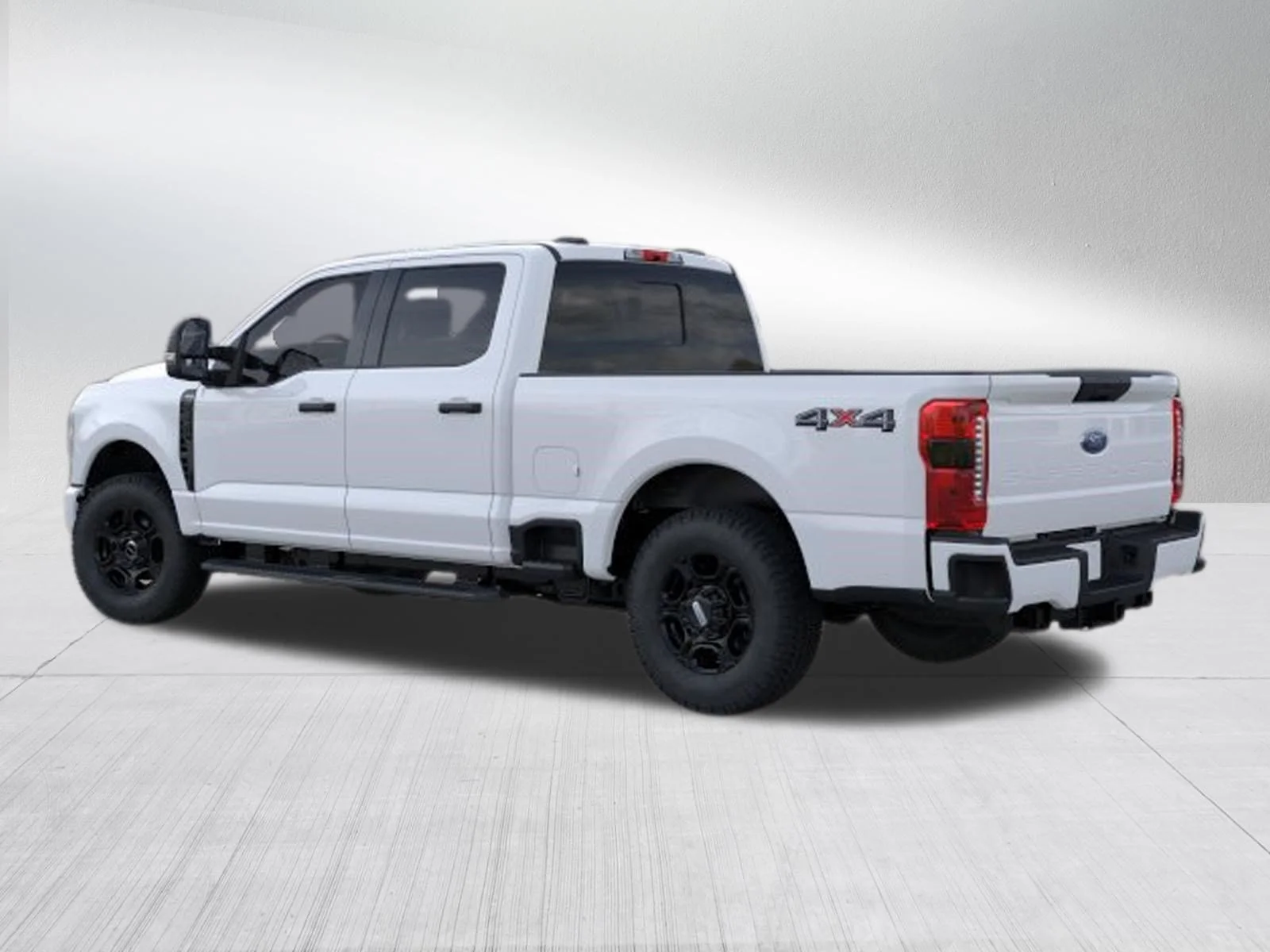 New 2026 Oxford White Ford XL image 4