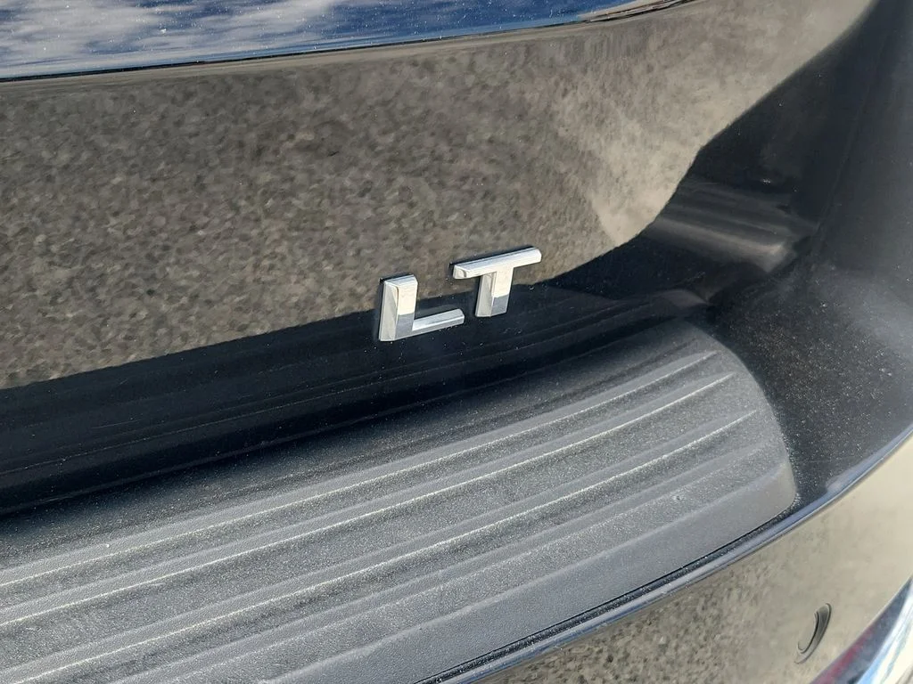 Used 2025 Black Chevrolet LT image 10