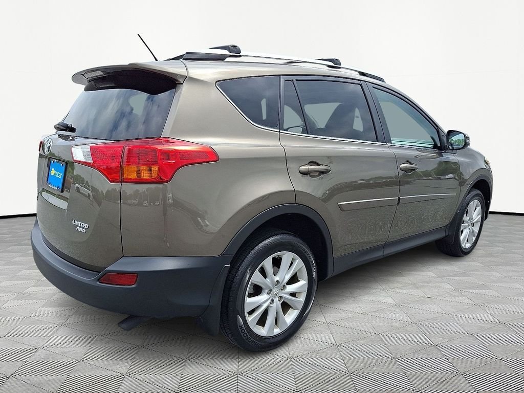 Used 2015 Brown Toyota Limited image 7