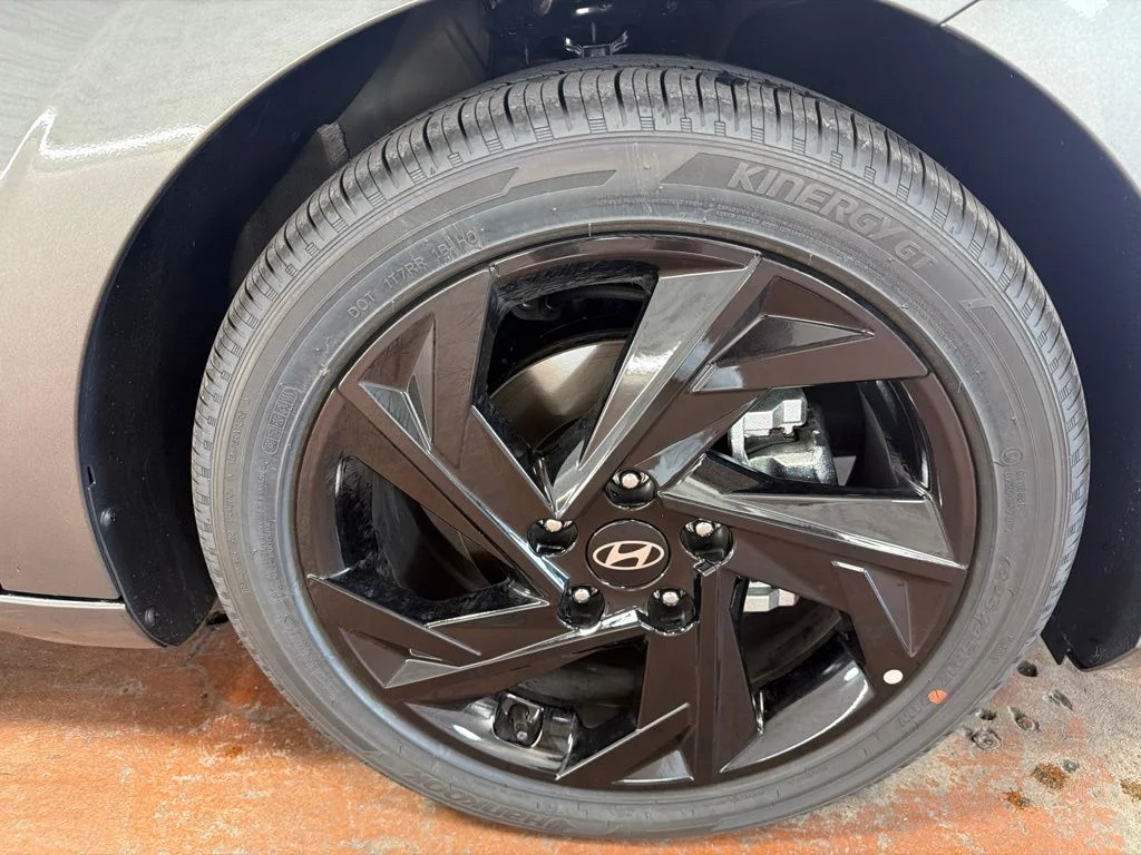 New 2026 Amazon Gray Hyundai SEL Sport image 10