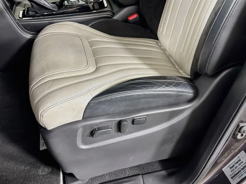 Certified Used 2020 Gray INFINITI Limited image 25