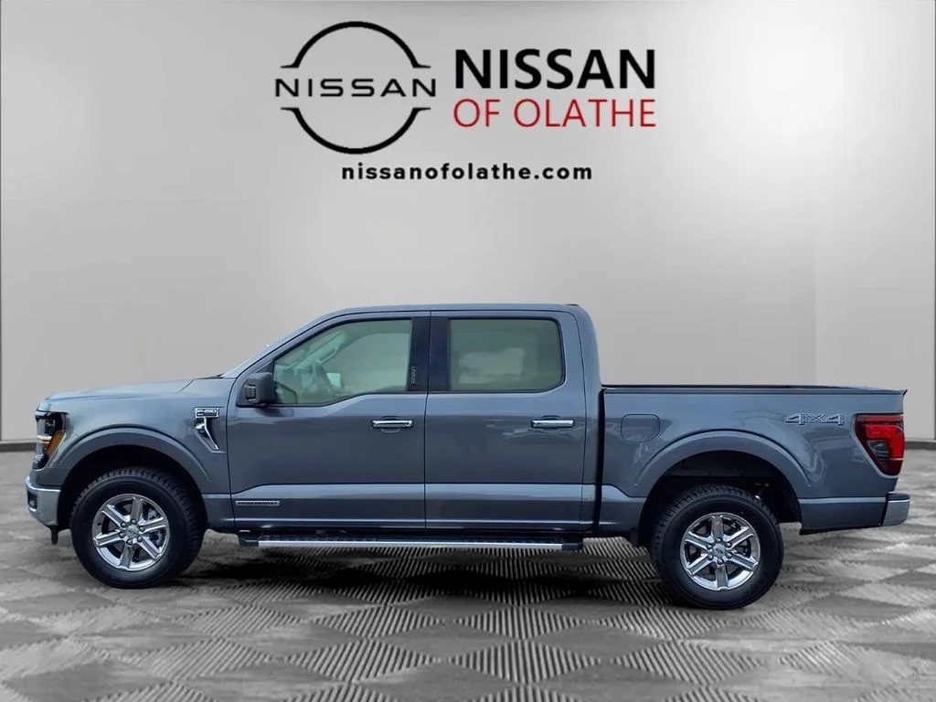 Used 2024 Gray Ford XLT image 20