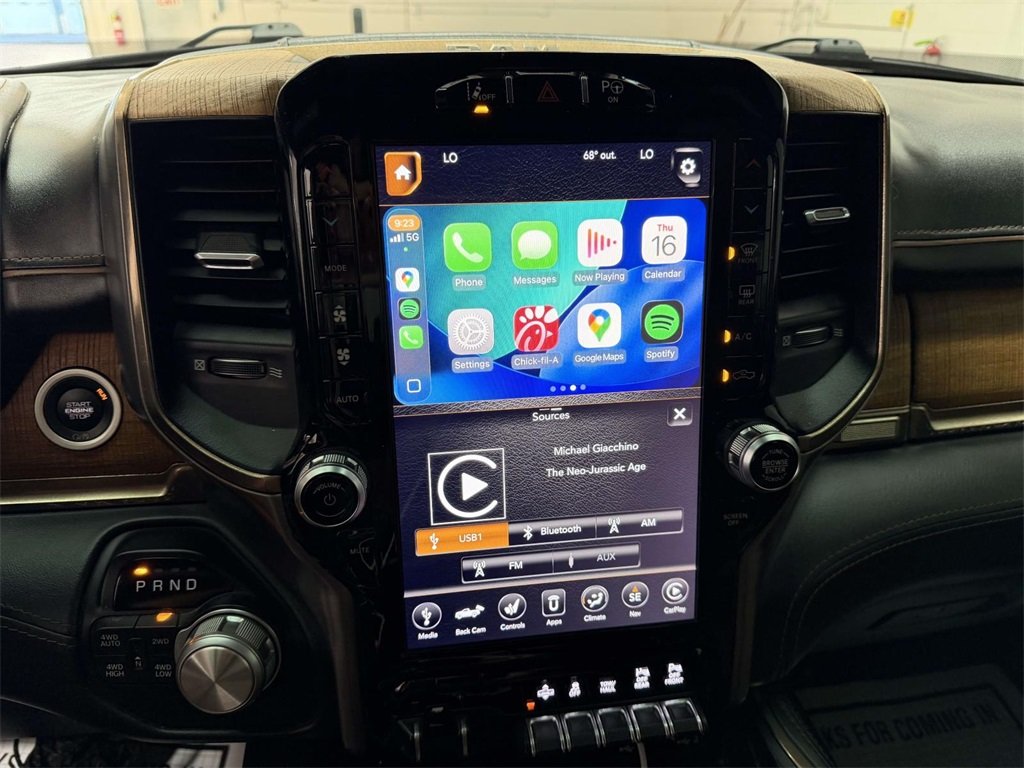 2019 Ram 1500 Laramie Longhorn photo 3