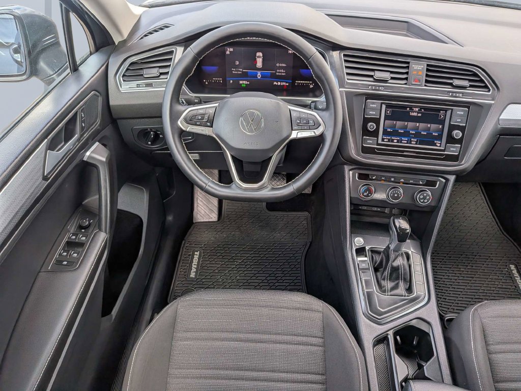 Used 2023 Gray Volkswagen 2.0T S image 19