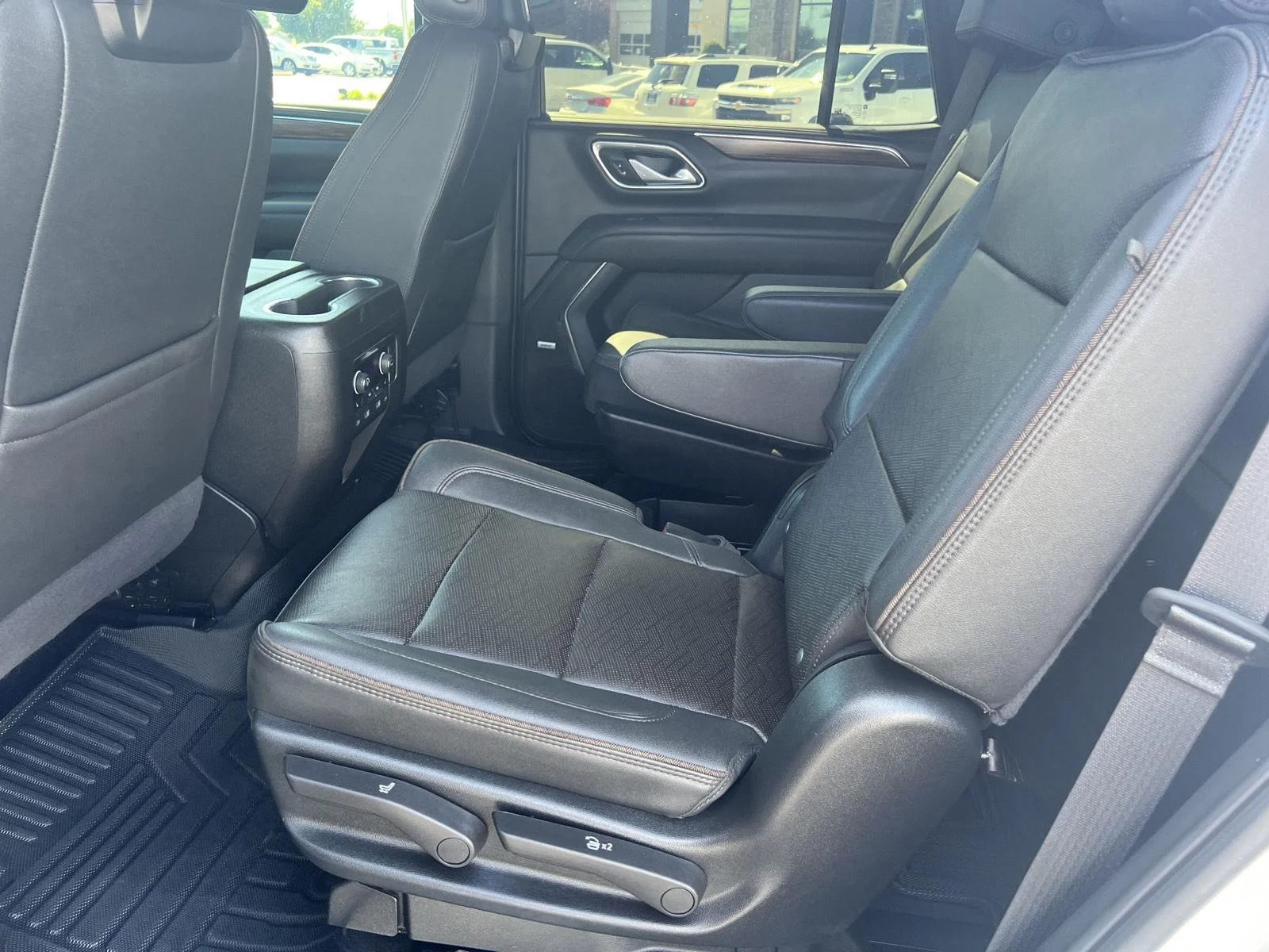 2024 Chevrolet Tahoe High Country - Photo 4