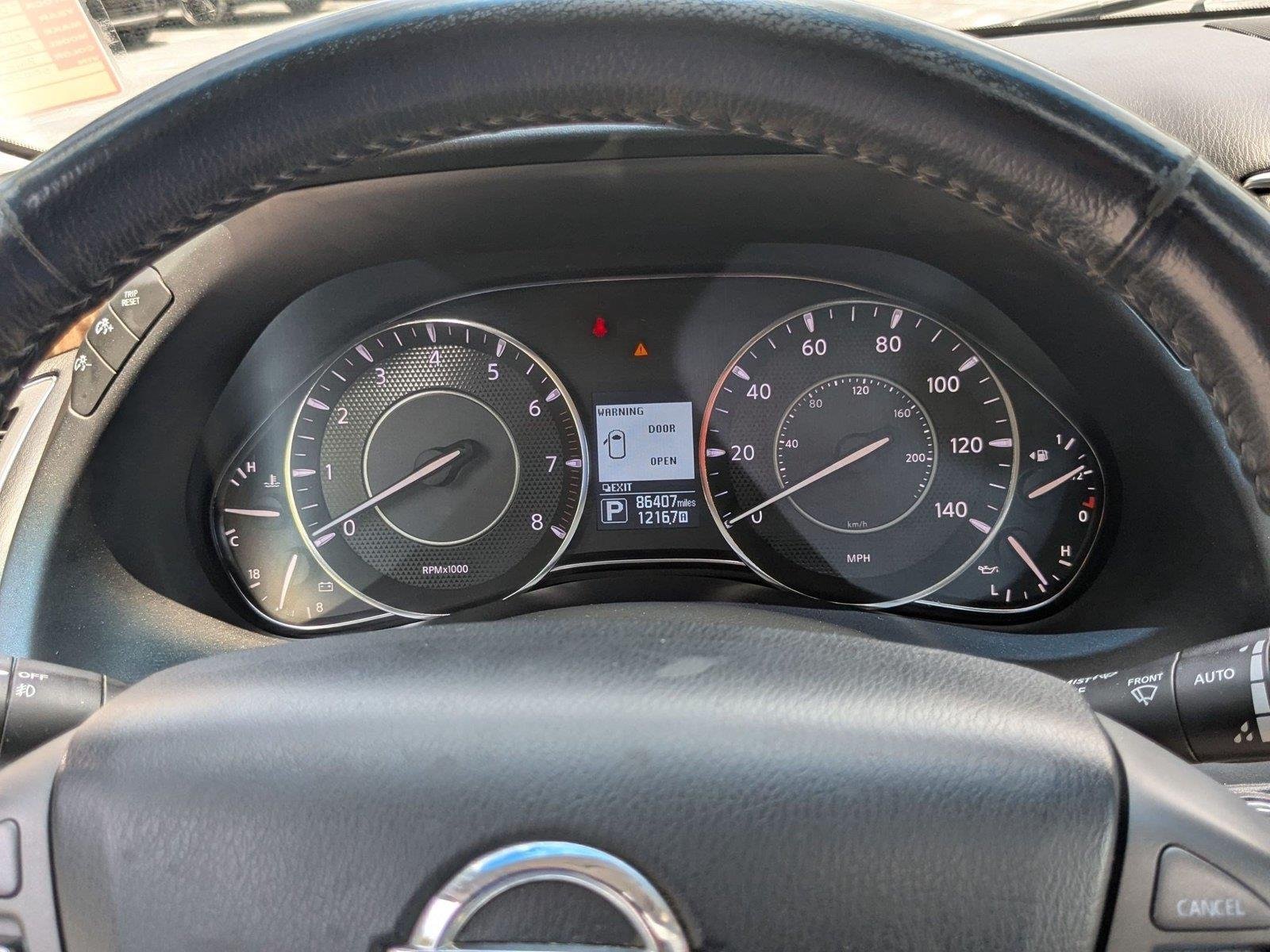Used 2017 Hermosa Blue Nissan SL image 13