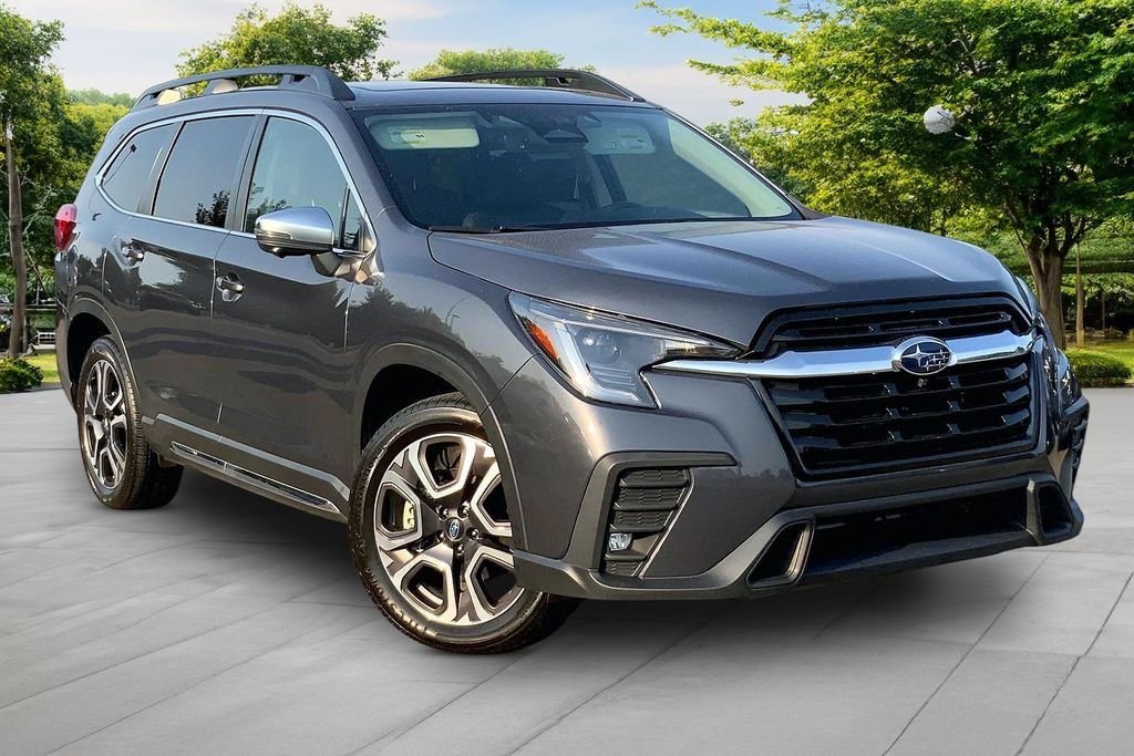 Used 2023 Gray Subaru Limited image 3